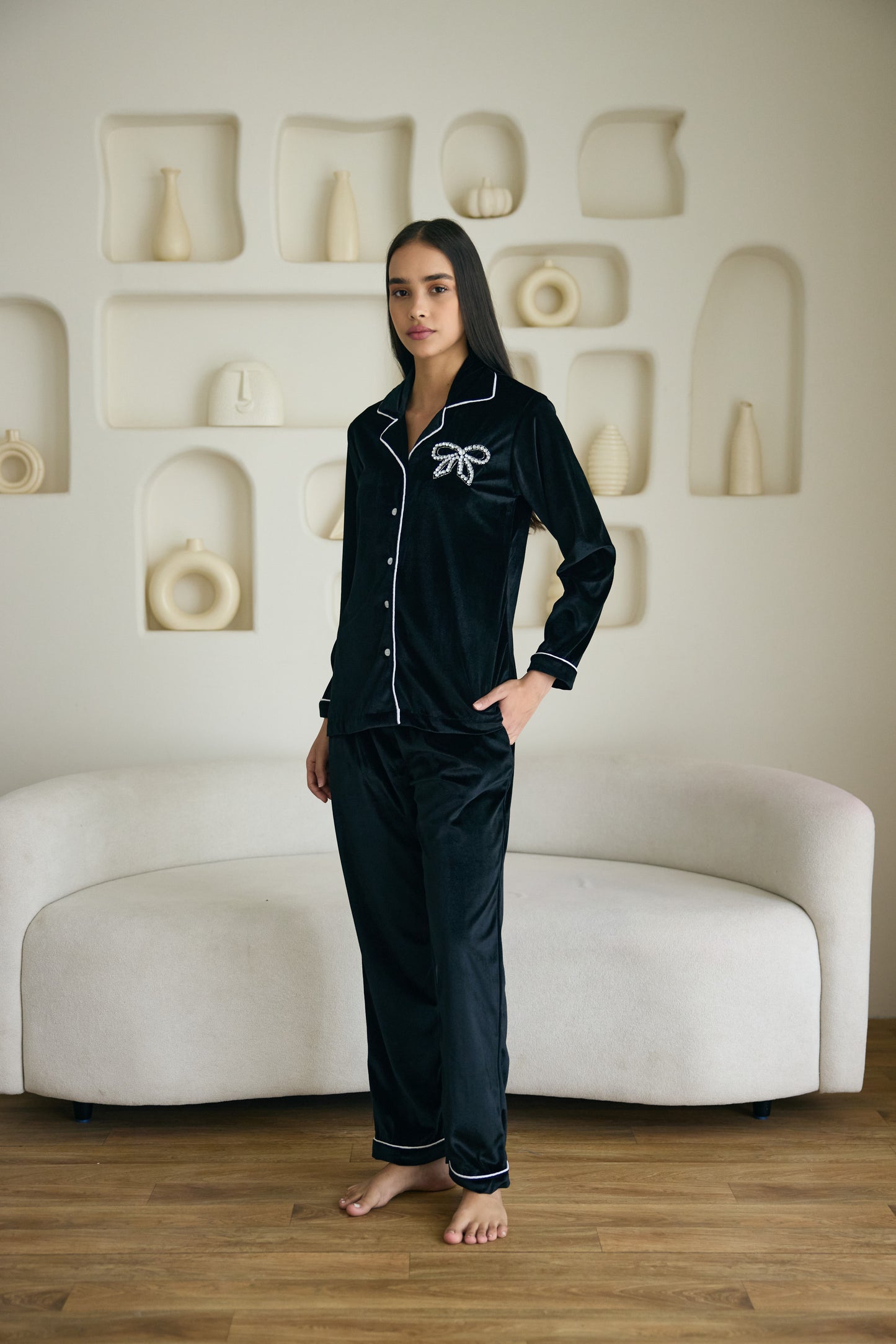 CHIC BOW Black Velvet  Nightwear (Women) - Winter Whispers