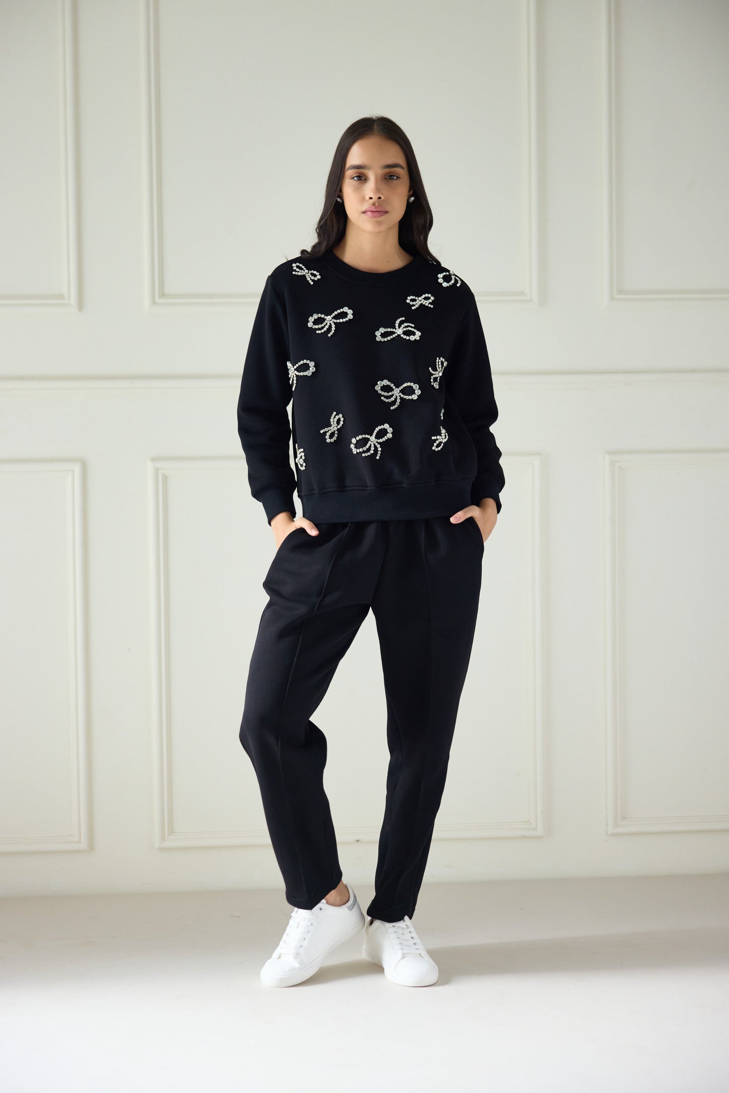 Chic Bows SWEATSHIRT (Women)