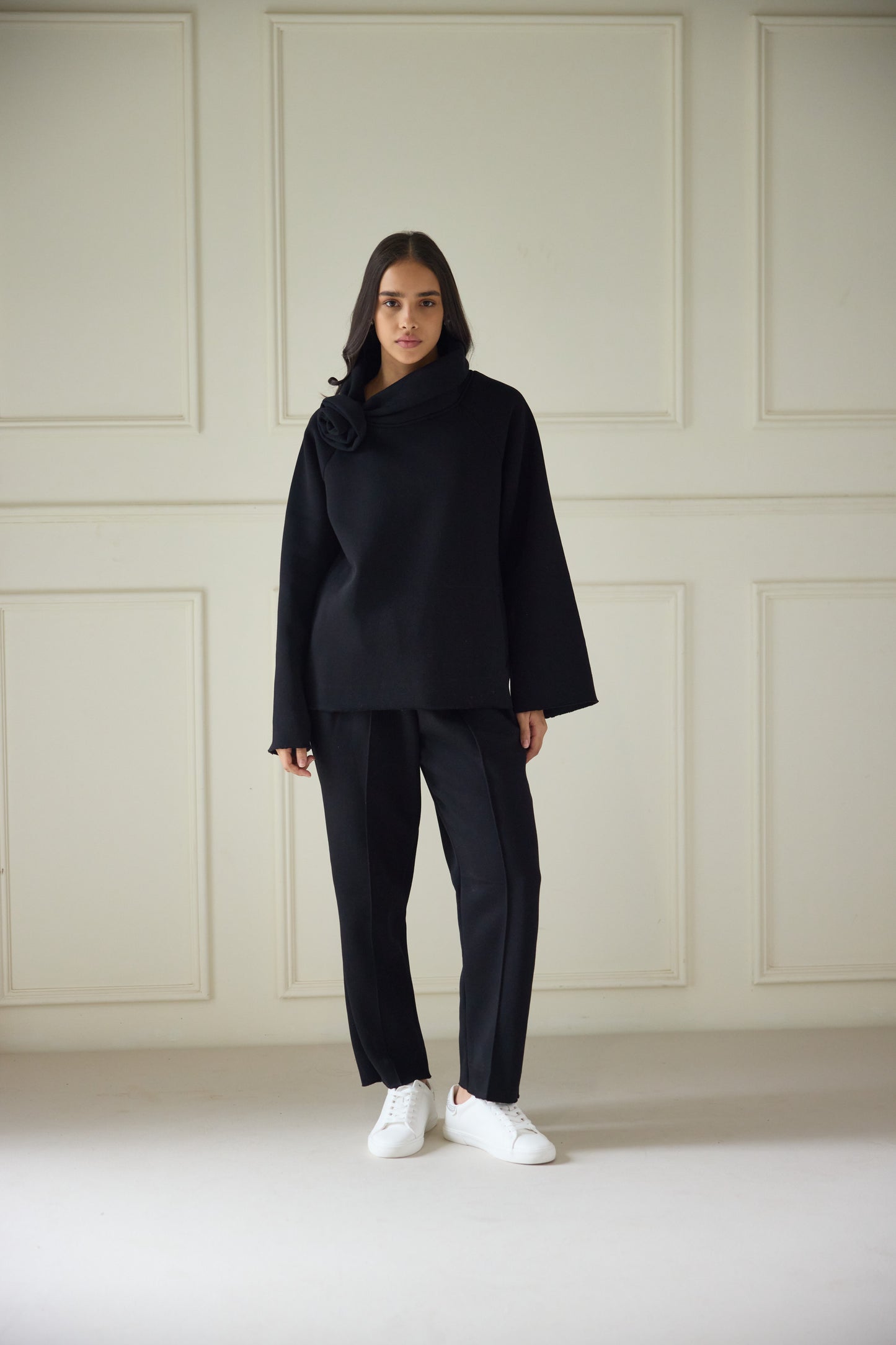 FLOWER BED | Black | Tracksuit SET (Women) - Winter Whispers