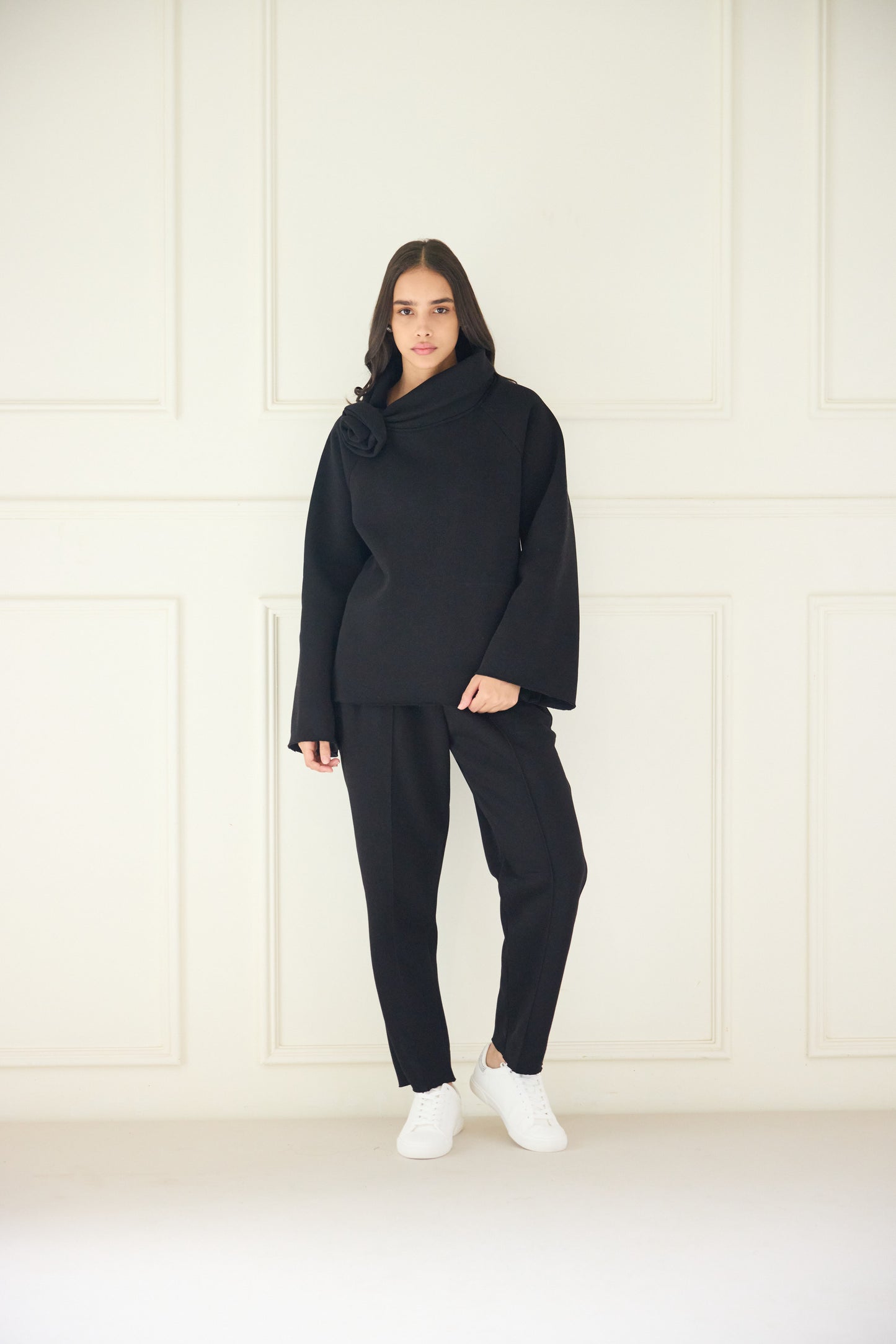 FLOWER BED | Black | Tracksuit SET (Women) - Winter Whispers