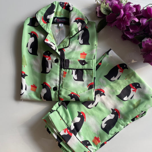 Penguin Unisex Kids Nightwear