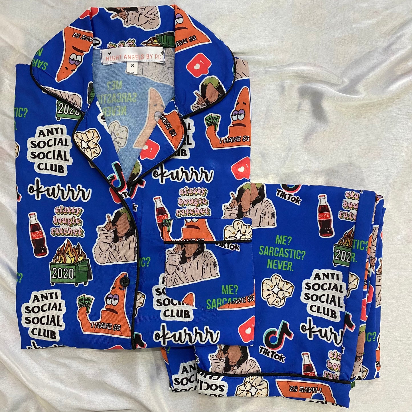 I have 3$ Nightwear (ON SALE)