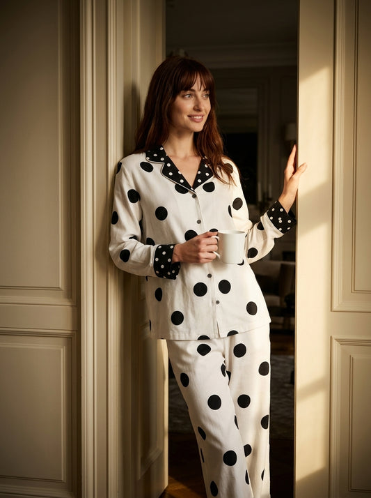 Silly Sicily Polkas Nightwear (White)