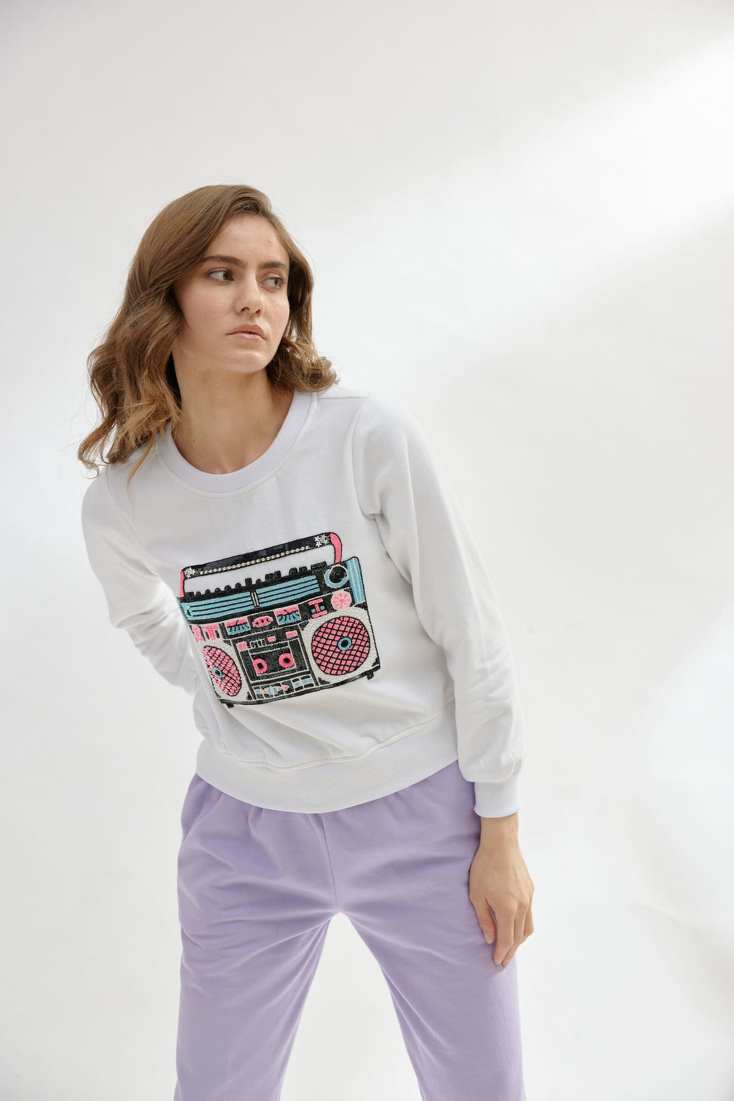Tape Recorder Sweatshirt Set (Women) (White) | MAIN CHARACTER