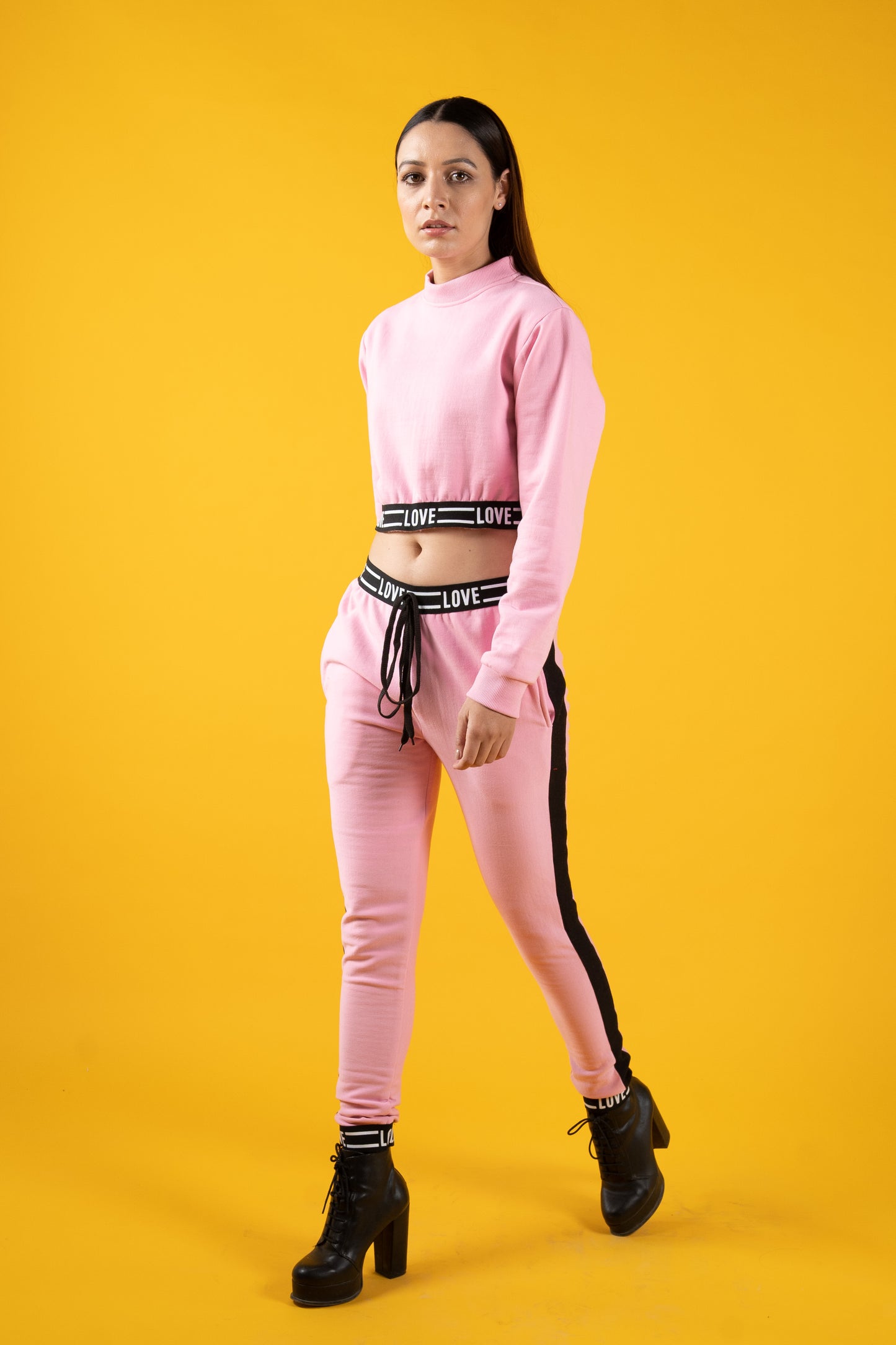 Love Pink Crop Set Tracksuit (Women)