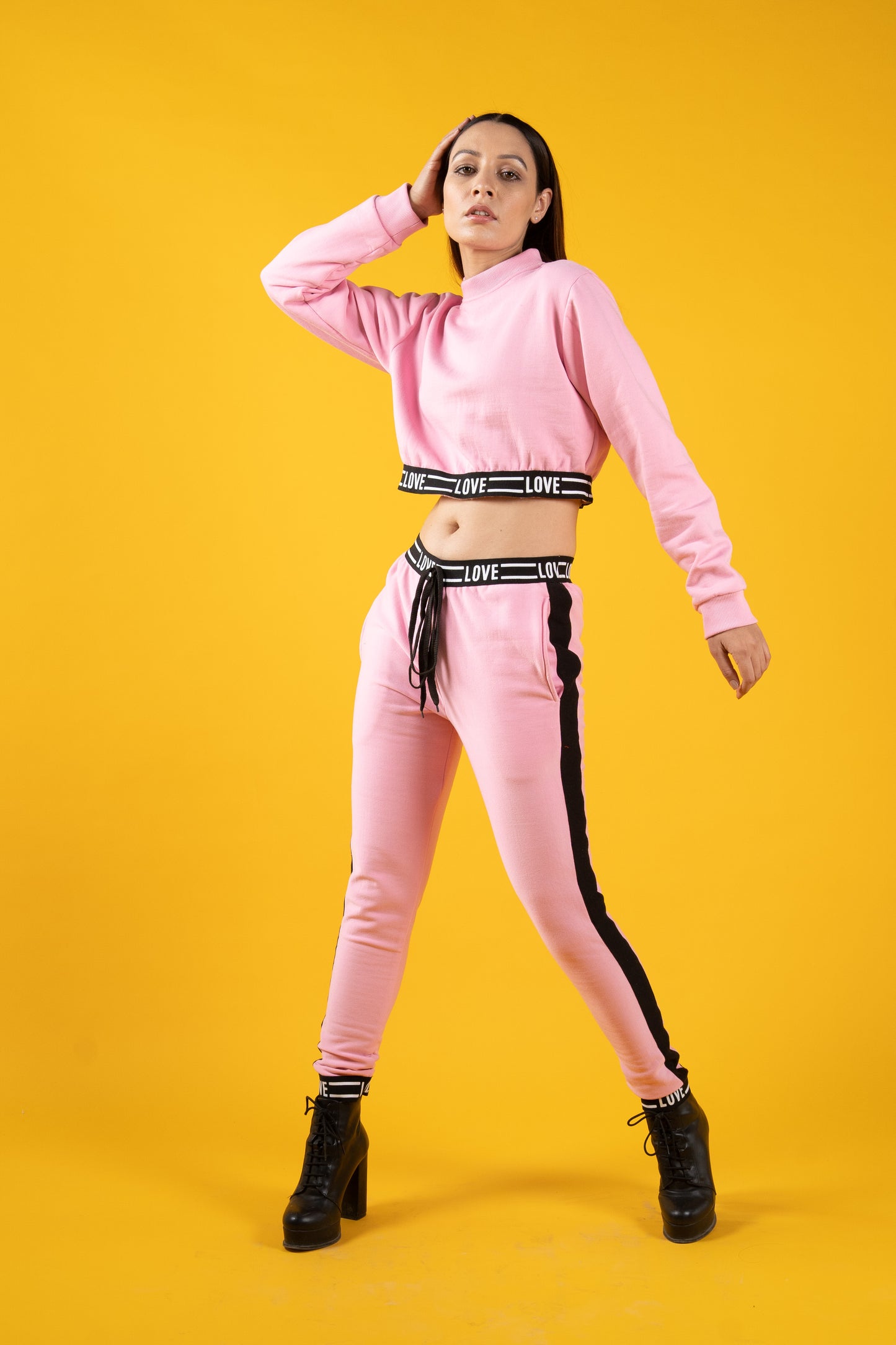 Love Pink Crop Set Tracksuit (Women)