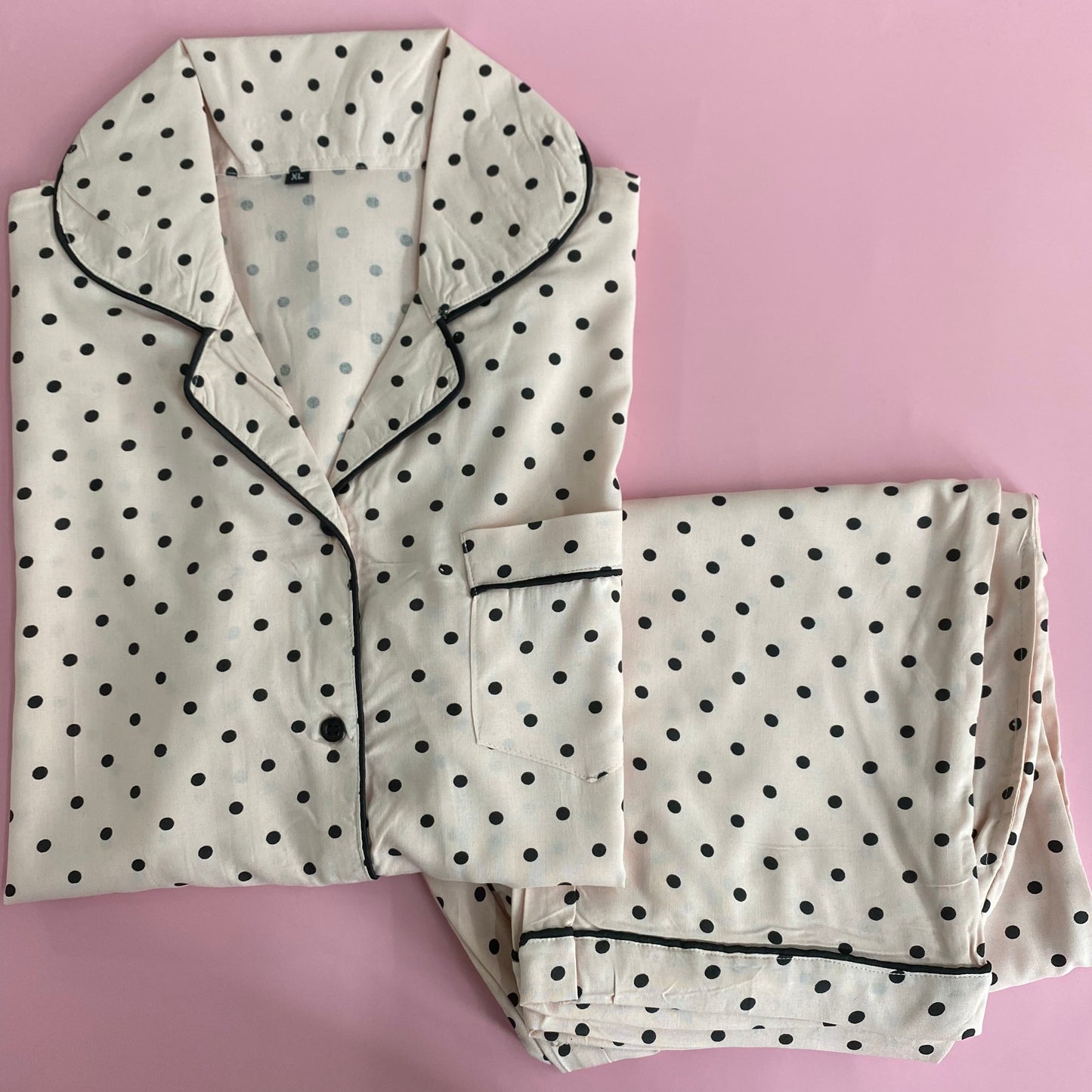 Baby Pink & Dots Nightwear (Women) (Half Sleeves)