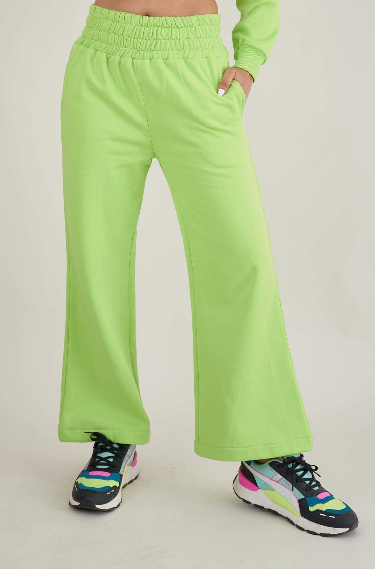 Pear Dear Jogger (Women)